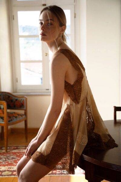 NIDODILEDA BETWEEN TOPDRESS